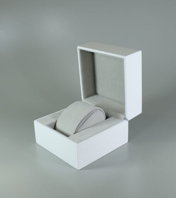 Single Watch Box Pop Collection in Glittery White